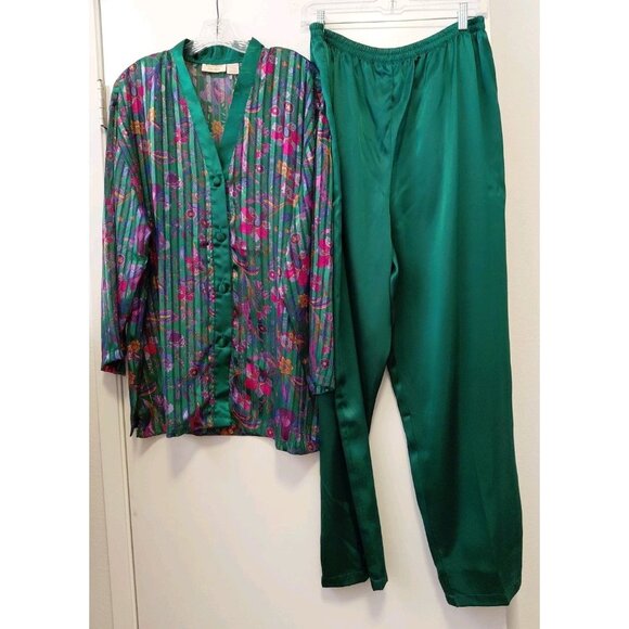 Vintage Victoria Secret Gold Label Satin Pajama Set Large NWT Green Floral - Picture 1 of 11